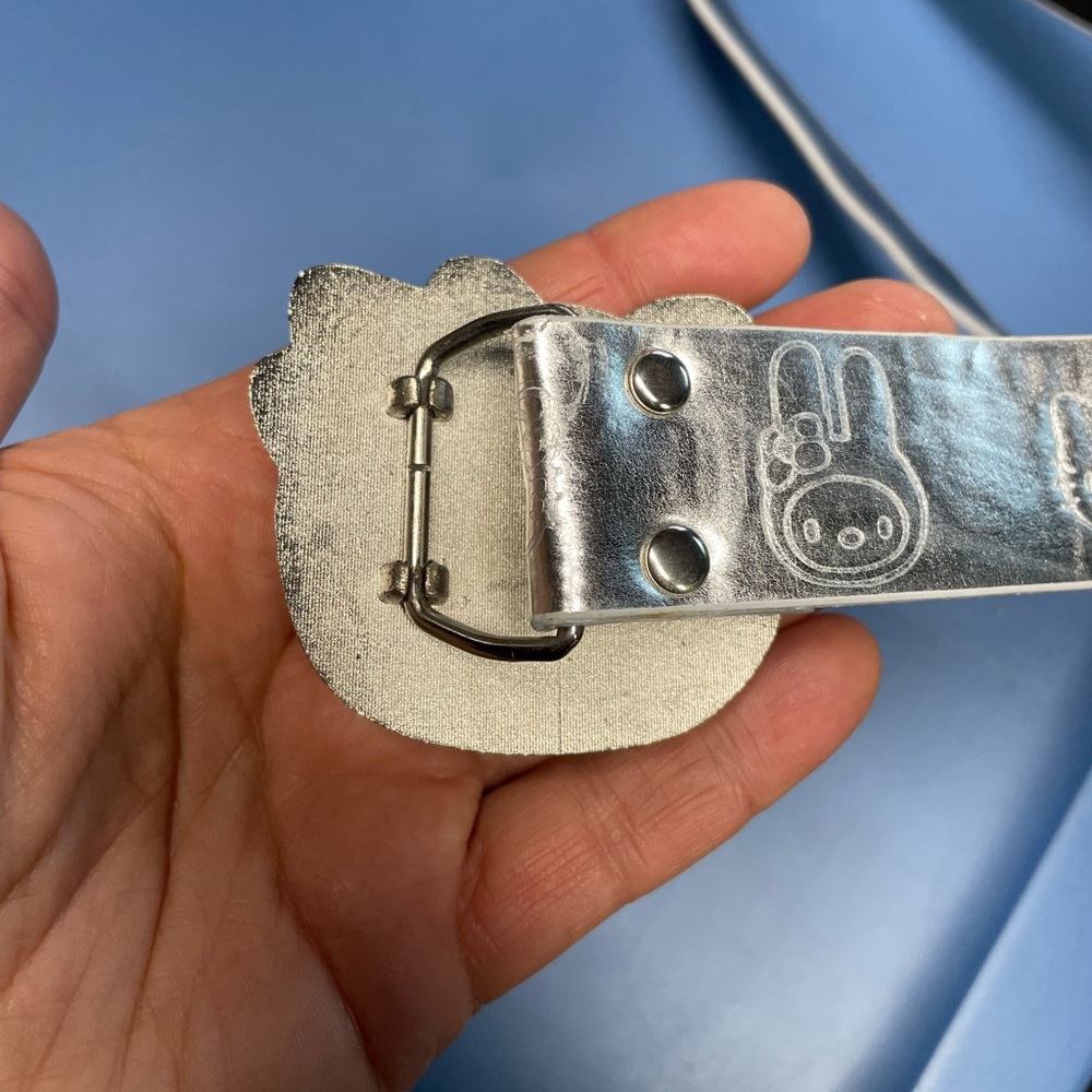 Hello Kitty Buckle - Picture 3 of 5